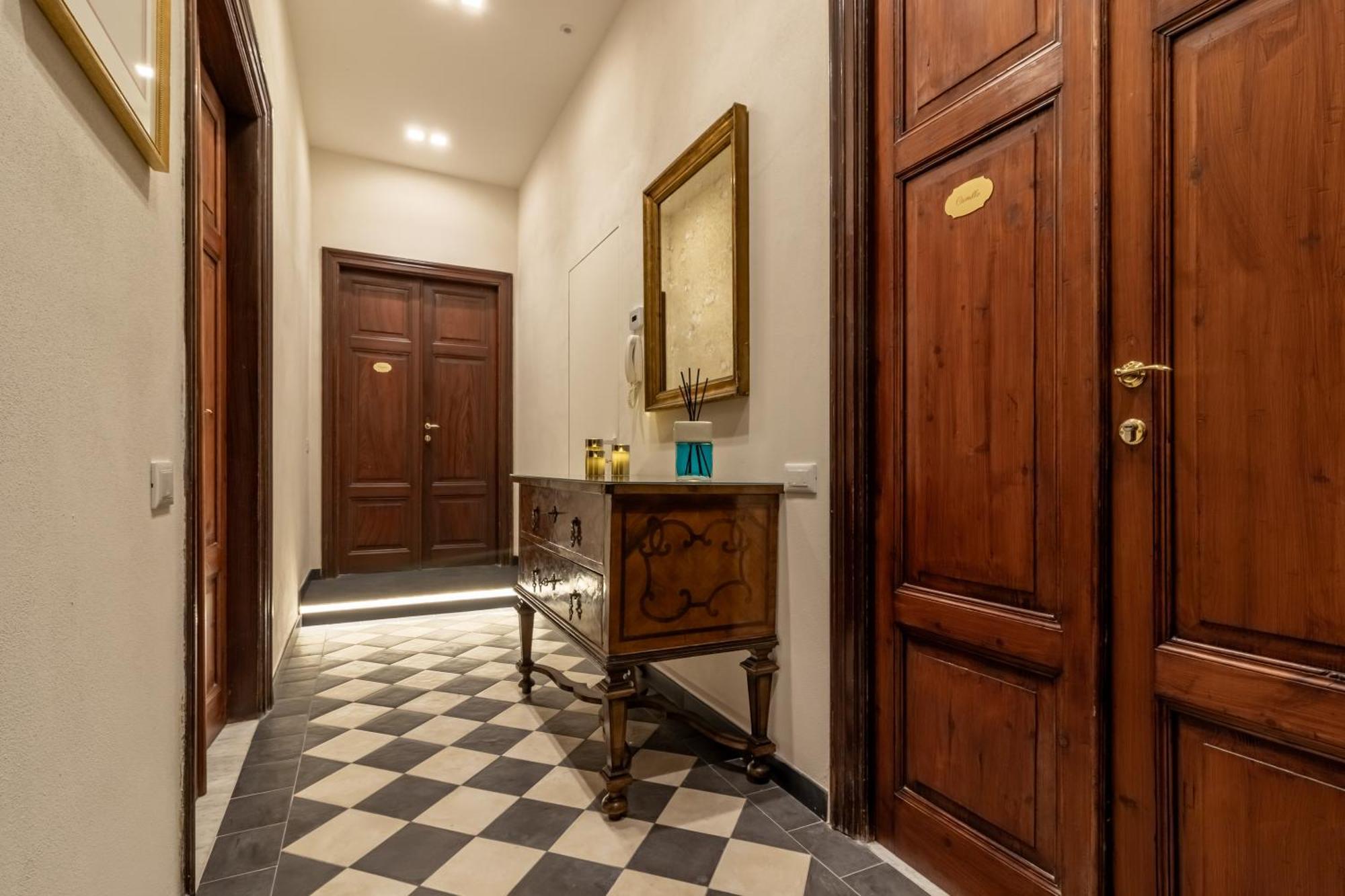 Oldoini Luxury Apartment And Suites La Spezia Exterior photo